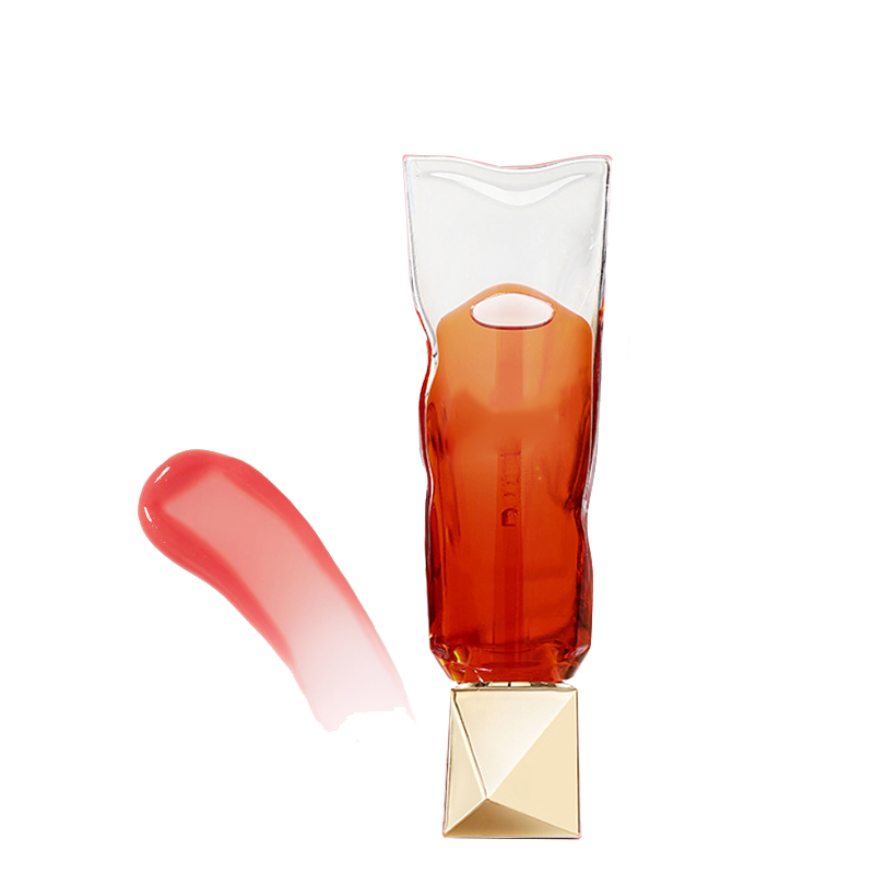 Moisturizing and hydrating lip essence OEM factory exfoliates and lightens lip lines. Customized lip essence private label