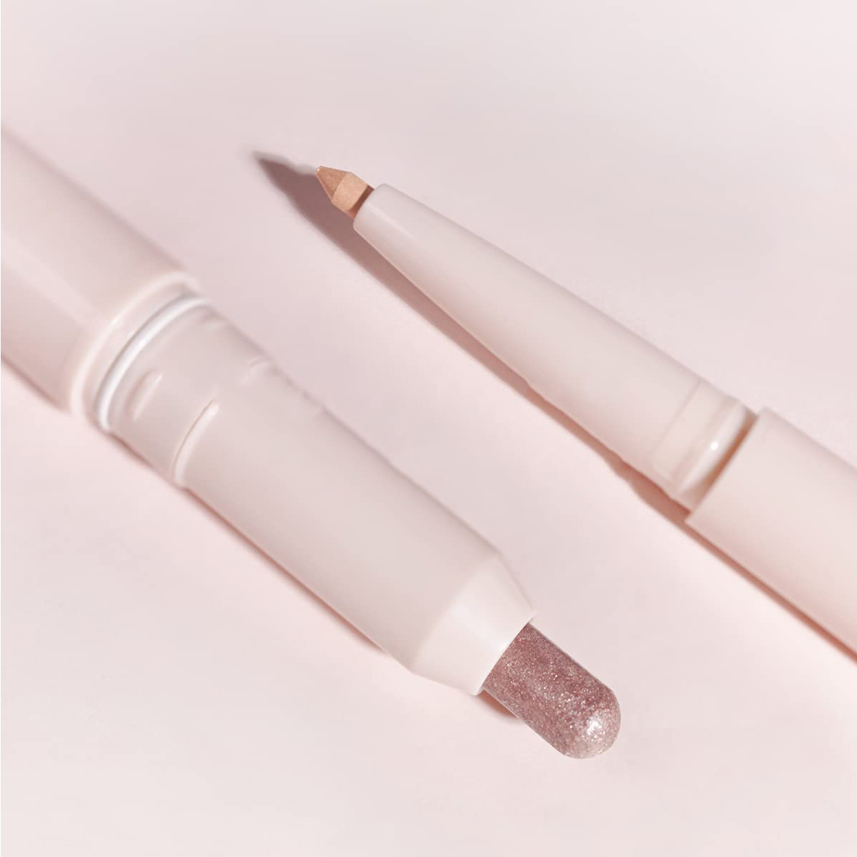 Cosmetics Factory | Eyeshadow Stick ODM Factory Glitter Eyeshadow Stick OEM Manufacturer